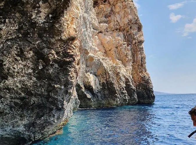 Βίλα Luxury Sun Stone Heated Pool & Whirlpool Τρογκίρ