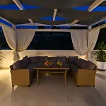 Βίλα Luxury Sun Stone Heated Pool & Whirlpool *