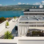Luxury Sun Stone Heated Pool & Whirlpool Βίλα *