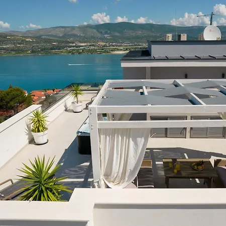 Luxury Sun Stone Heated Pool & Whirlpool Willa *