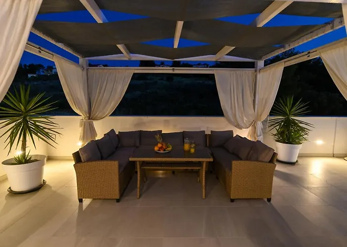 Vila Luxury Sun Stone Heated Pool & Whirlpool *